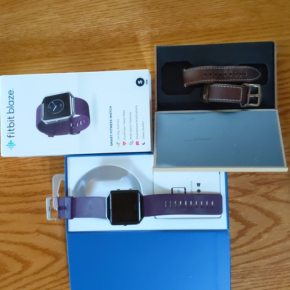 Fitbit Blaze with two wristbands and charger